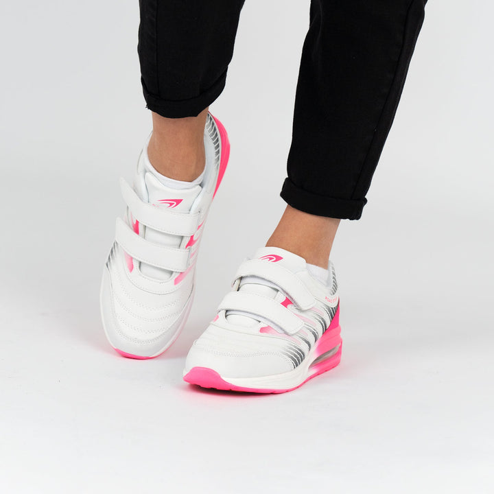 Sneaker with Cushioned Sole Sports Shoes Velcro Closure