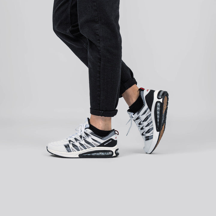 Sneaker with Cushioned Sole Sports Shoes